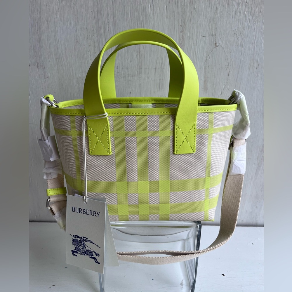 BURBERRY Check Tote- Vivid Lime - Picture 4 of 16